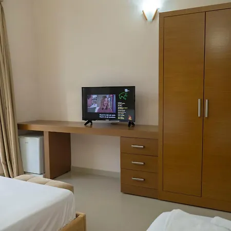 Blue Days Hotel 3*