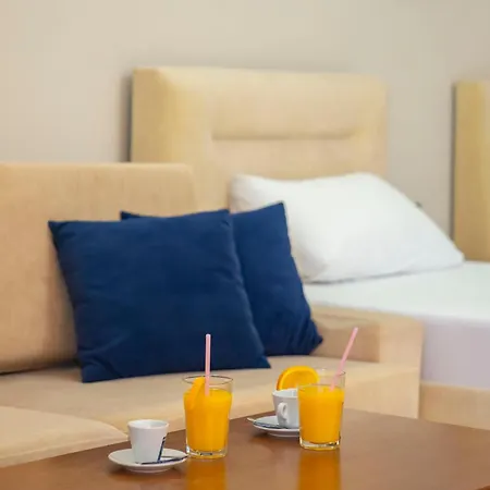 Hotel Blue Days 3*