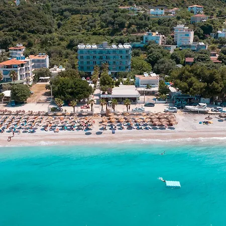 Blue Days Hotel